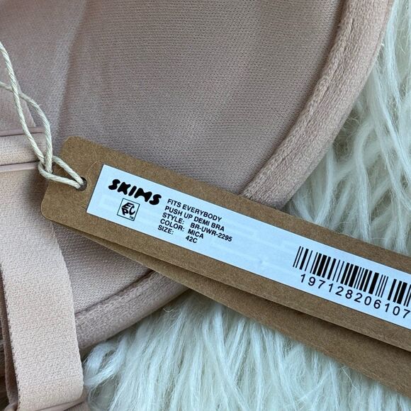 Skims Fits Everybody Push Up Demi Bra Mica Size 42C - Picture 8 of 8